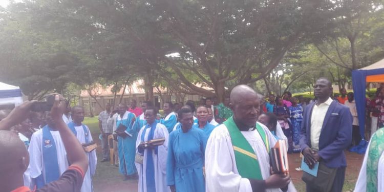 Minister Namuganza organizes thanksgiving service for President Museveni, draws big crowd