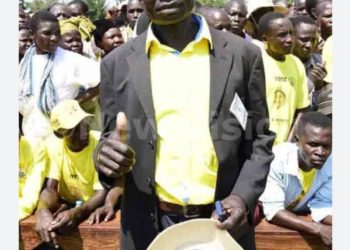 Tororo: LC III Chairman slaps CAO in public, arrested