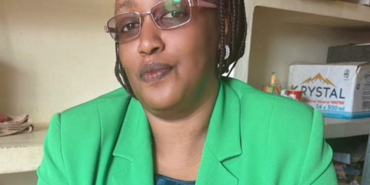 KIIRA REGIONAL TRAFFIC OFFICER AWARDED A MEDAL