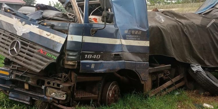 Two drivers including a Kenyan die in Mabira head-on collision
