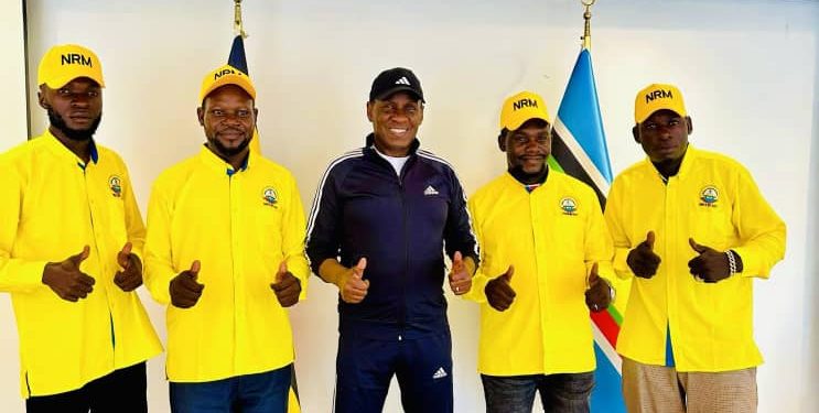 “We are tired of faking as soldiers,” another cohort of NUP supporters dump Bobi Wine, board the yellow bus 