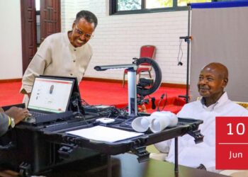 Kayunga Deputy RDC Warns Against Extortion at National ID Renewal Centers