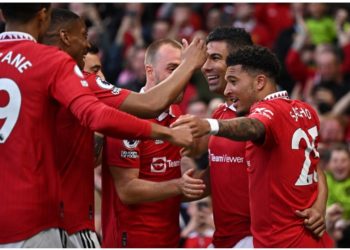 Man U punish Chelsea, qualify for UEFA Champions League