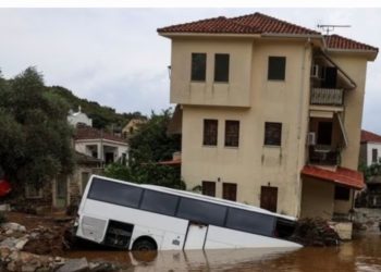 Honeymooners missing after holiday home swept away