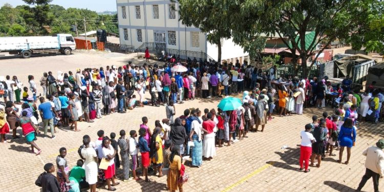 Thousands turn up for Presidential Skilling Program registration