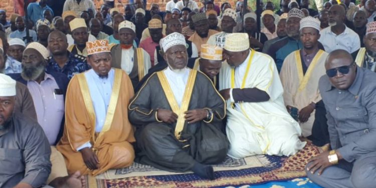Mufti Mubajje Calls for Proper Dress Code for Women During Burial of Deputy RDC Nusura Nabukalu