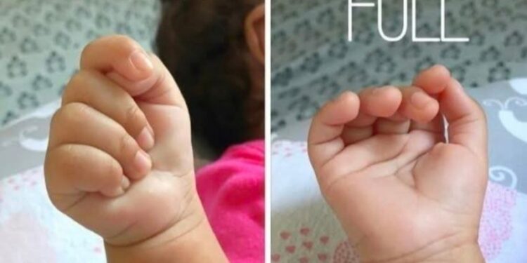 Understanding Baby Cues: How Your Baby’s Hands Can Signal Hunger or Fullness