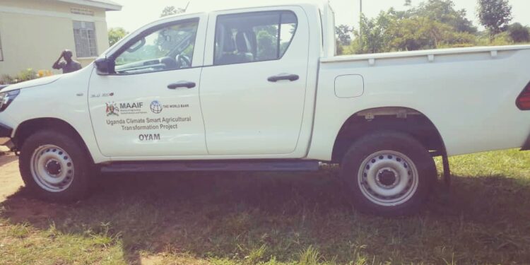 Gov’t Hands Oyam Climate-Smart Agriculture Project Vehicle to Strengthen Farmer Outreach